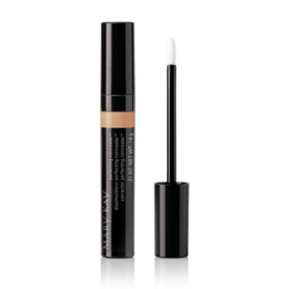 MARY Kay Perfecting Concealer in Deep Beige - Picture 1 of 3